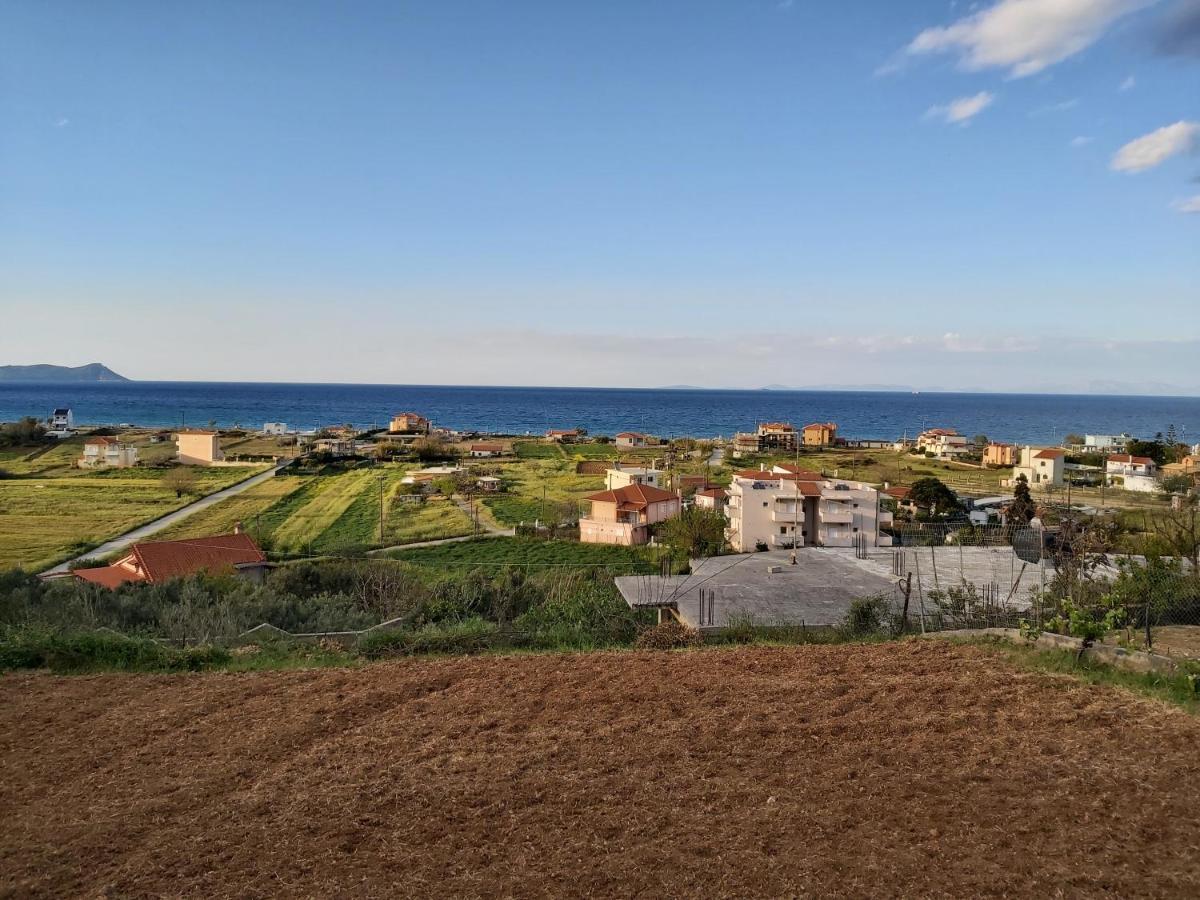 Giannis Stella Apartment Mourteri Bagian luar foto