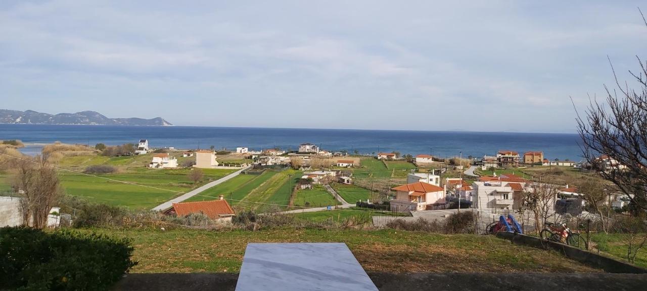 Giannis Stella Apartment Mourteri Bagian luar foto