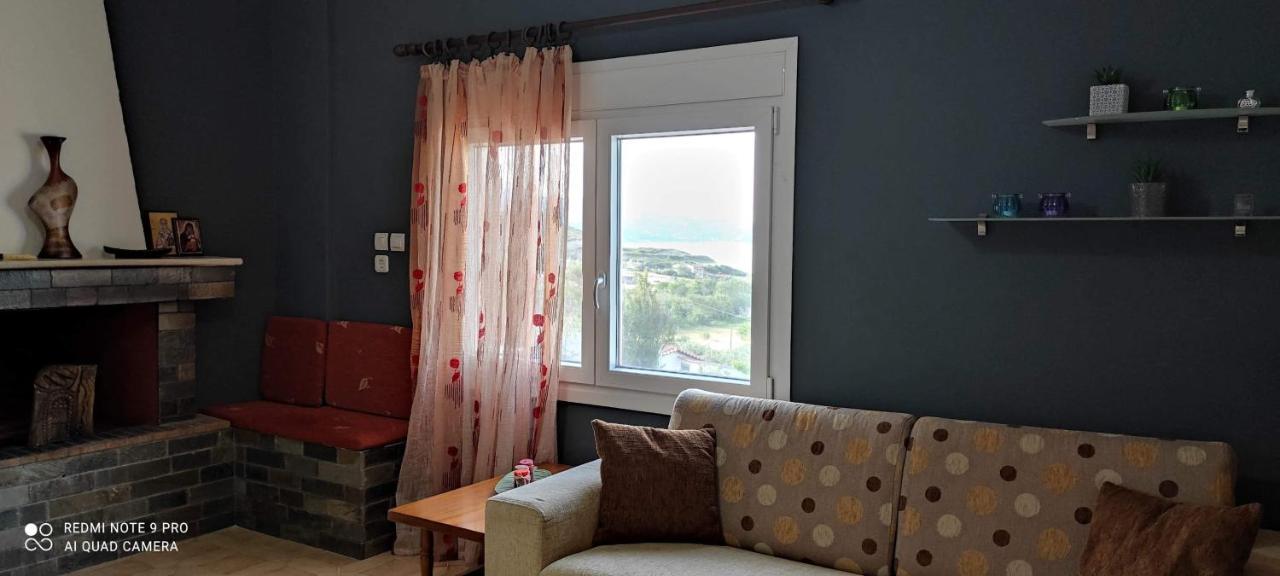 Giannis Stella Apartment Mourteri Bagian luar foto